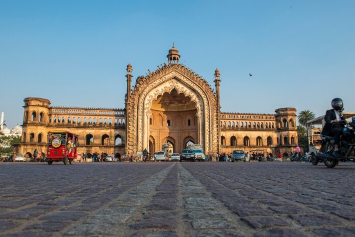 Top 10 Best Places to Visit in Lucknow