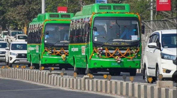 12 New Bus Terminals & 5000 Electric Buses for Major Cities in UP