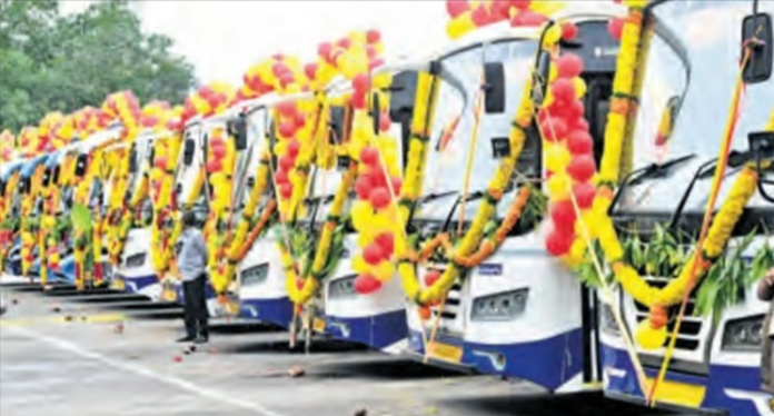 Andhra Pradesh Transport Minister Launches 14 New APSRTC Buses