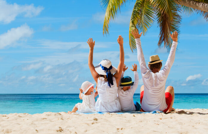 How to Save Money on Family Vacations